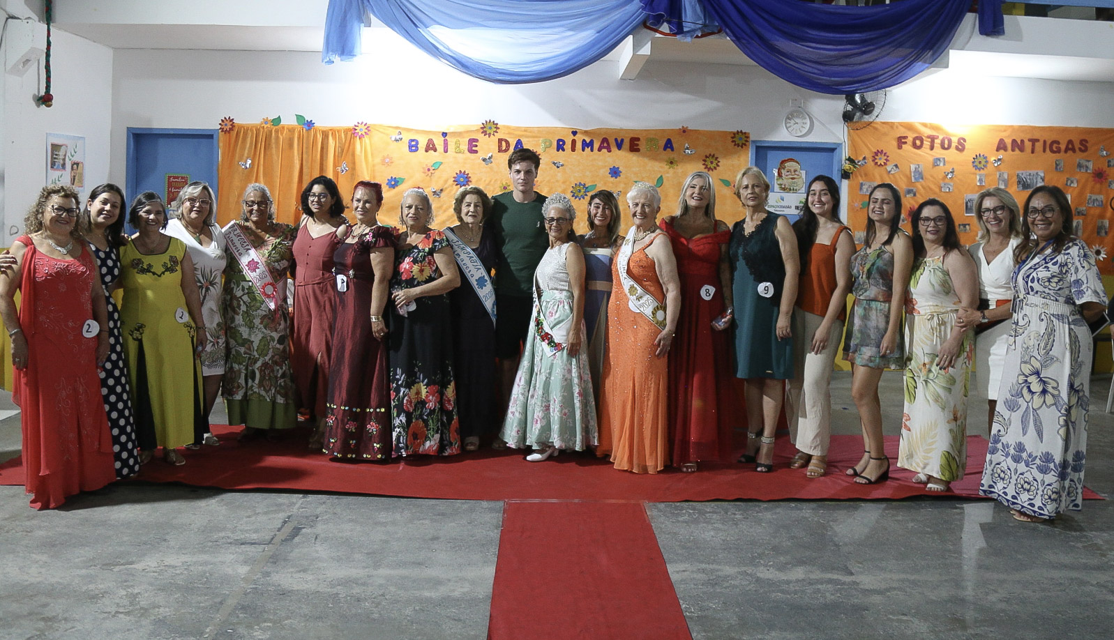 Baile da Primavera do CCI valoriza a melhor idade e conta com participação da Câmara de Vereadores