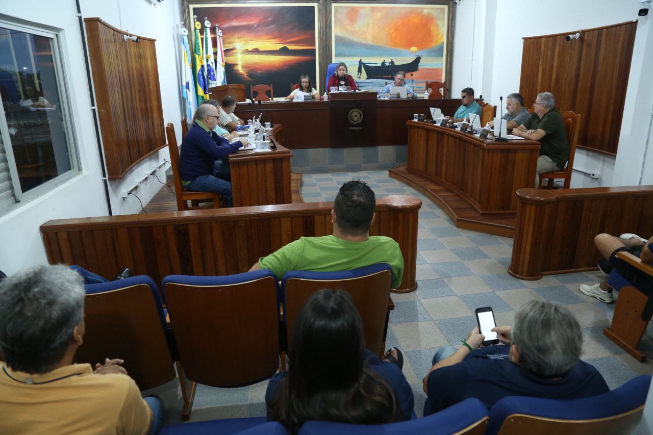 Câmara de Pontal aprova Programa de Dignidade Menstrual e outros projetos do Executivo