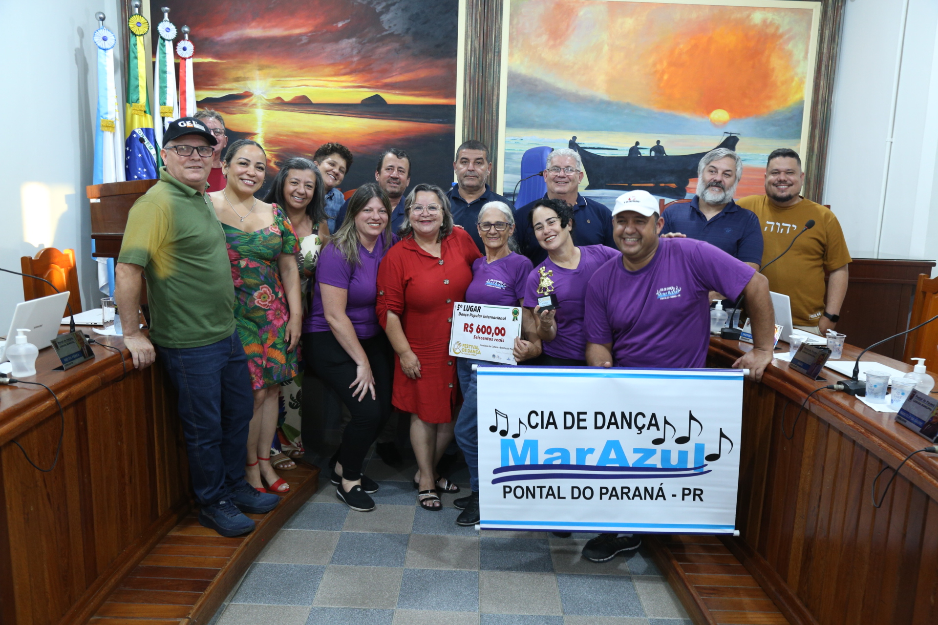 Câmara de Pontal do Paraná parabeniza Cia de Dança Mar Azul pela conquista no Festival da Terceira Idade em Piratuba (SC)