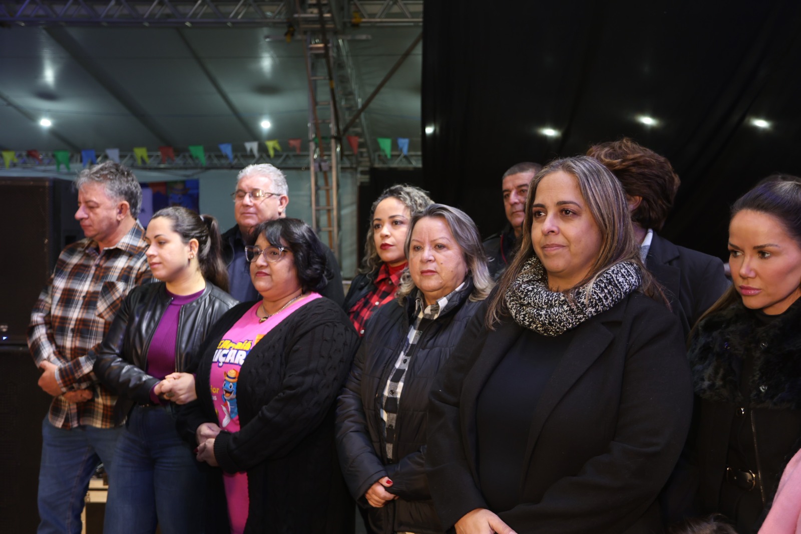Câmara de Pontal do Paraná prestigia abertura do 4º Arraiá Caiçara, sucesso de público no município